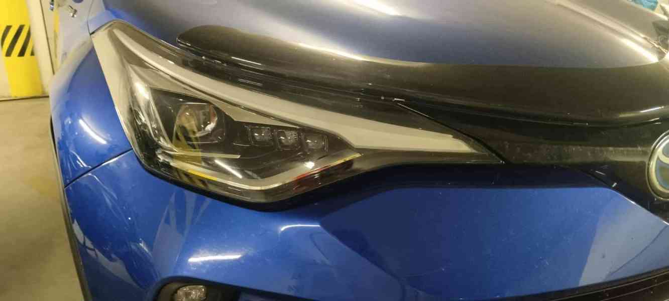 Prodam Toyotu C-HR 2.0 hybrid 184 koní automat - foto 9
