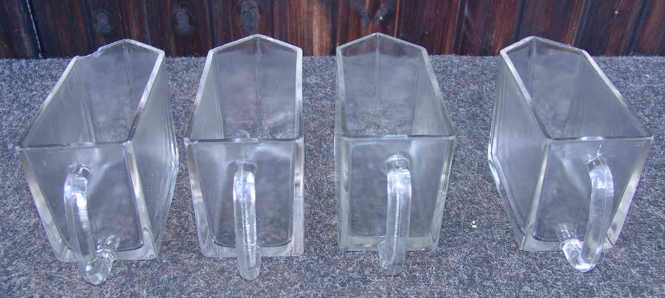 Starožitné skleněné kořenky - foto 12