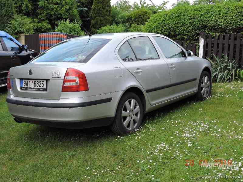 Prodám Škoda Octavia 1,6 FSI - foto 5