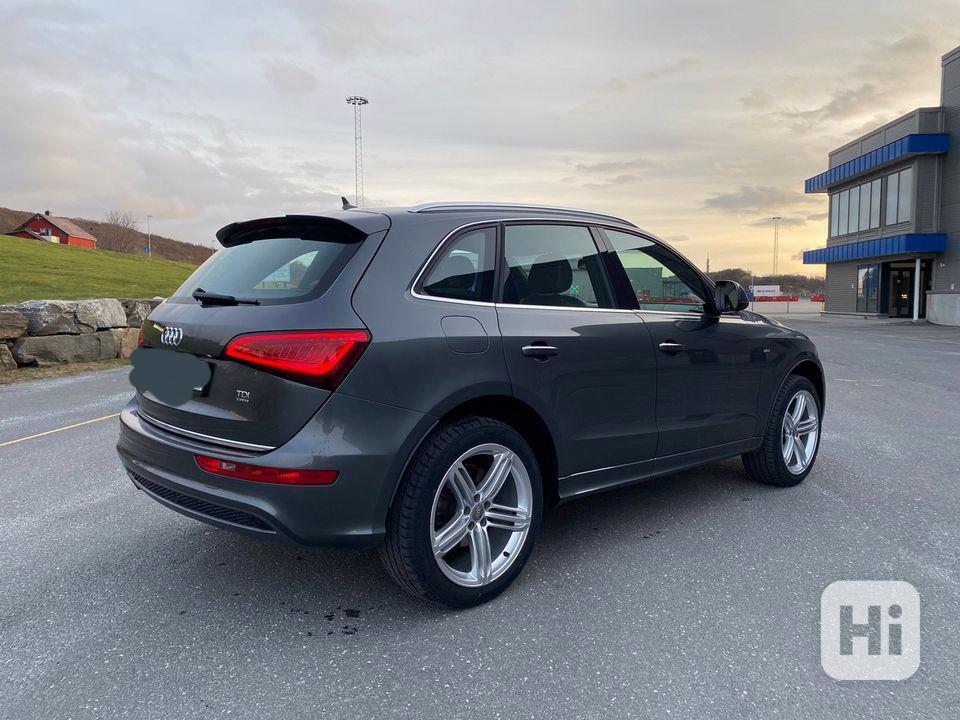 Audi Q5  - foto 1