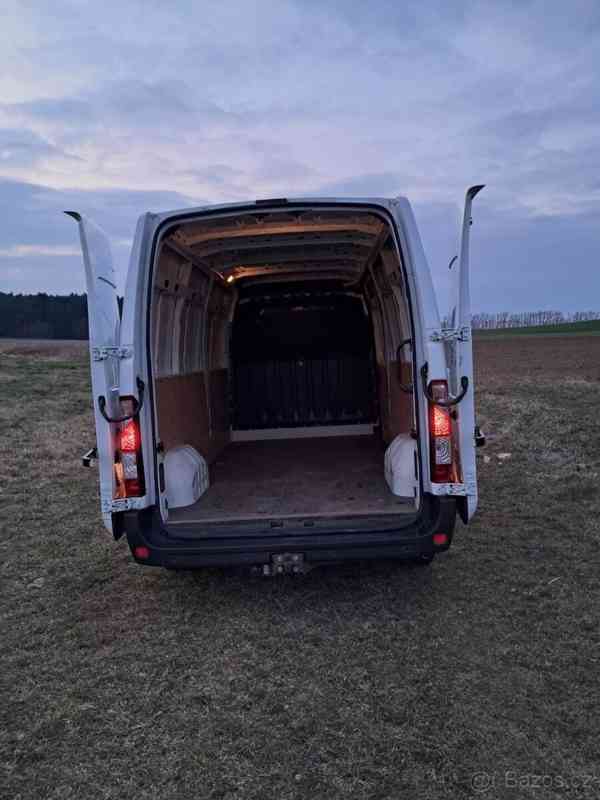 Renault Master L3H2 2023 - foto 15