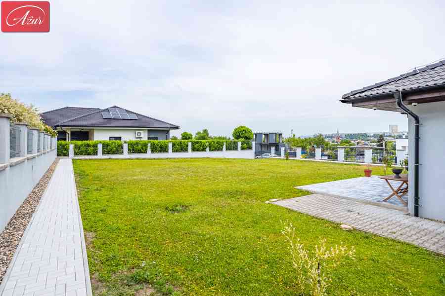 Moderní novostavba s velkou zahradou, Teplice,ul. Na Haldách - foto 24
