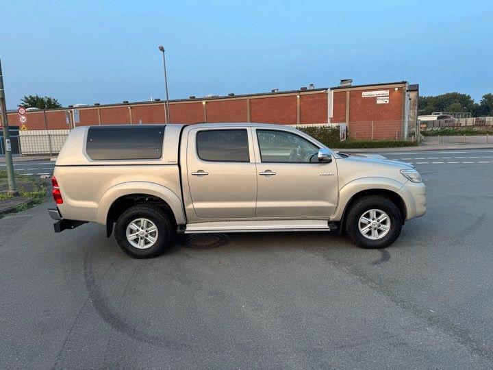 Toyota Hilux 2,5D4D 4x4  106kw - foto 12