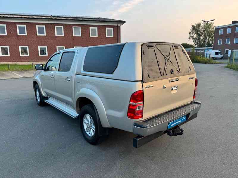 Toyota Hilux 2,5D4D 4x4  106kw - foto 18