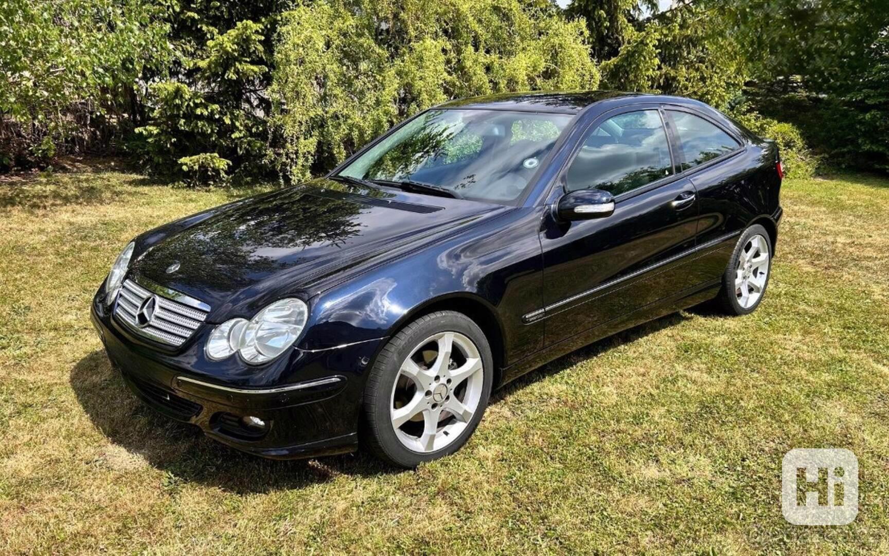 Mercedes-Benz Třídy C 200 CDI Coupe - automat - foto 1