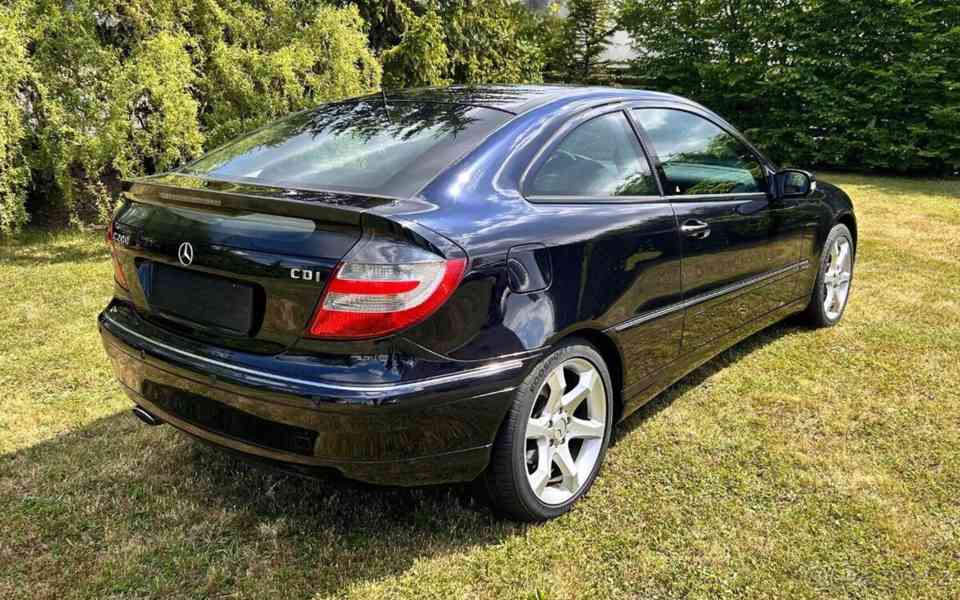 Mercedes-Benz Třídy C 200 CDI Coupe - automat - foto 6