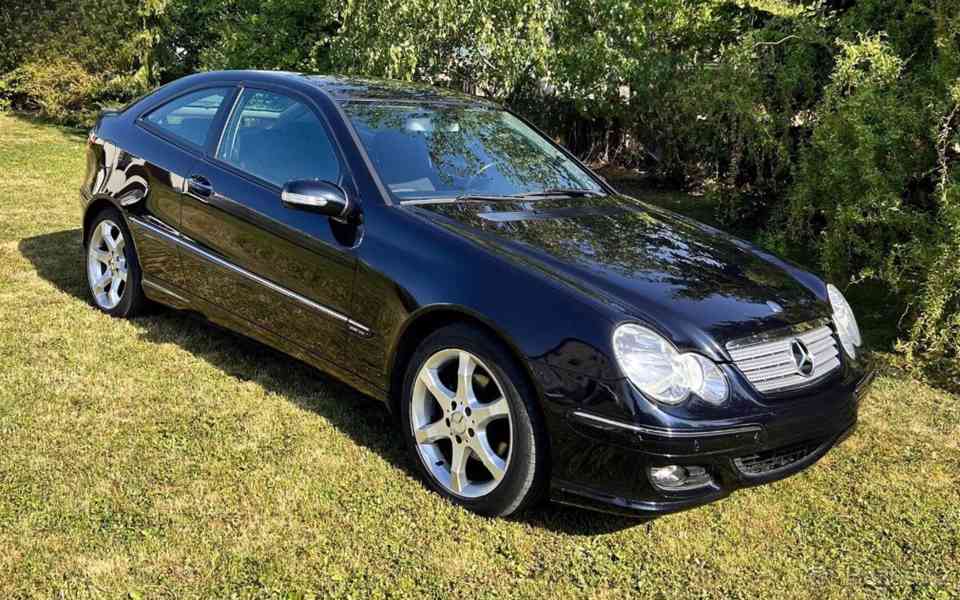 Mercedes-Benz Třídy C 200 CDI Coupe - automat - foto 4