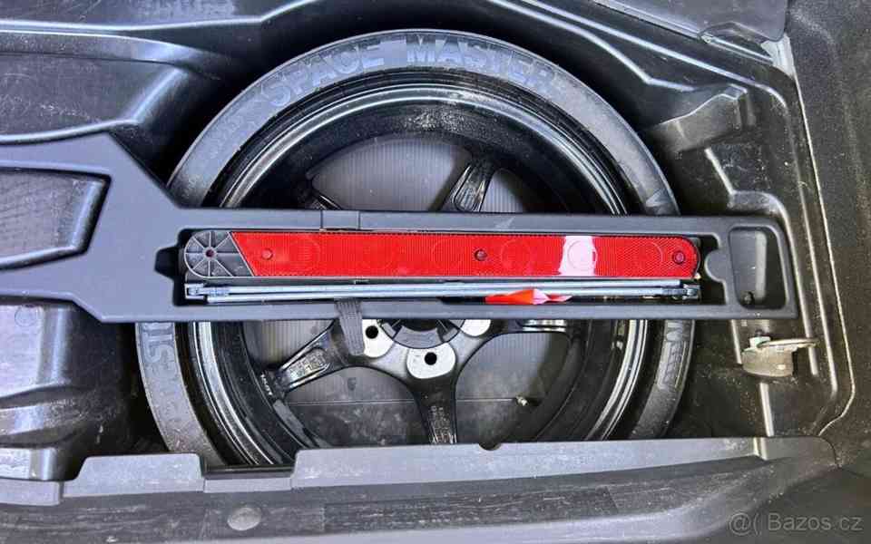 Mercedes-Benz Třídy C 200 CDI Coupe - automat - foto 18