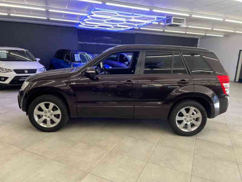 Suzuki Grand Vitara 3.2i 20 Jahre 171kw - foto 3