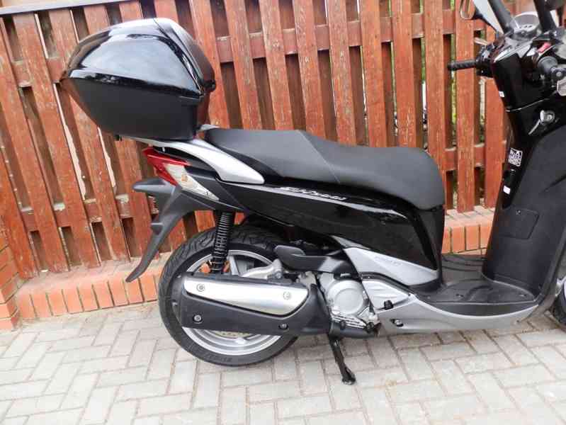 Honda SH 300i (2011) - foto 31
