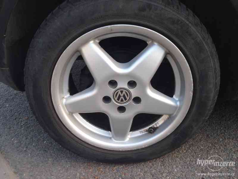 Prodám VW Golf IV 1.8T 110kw - foto 7