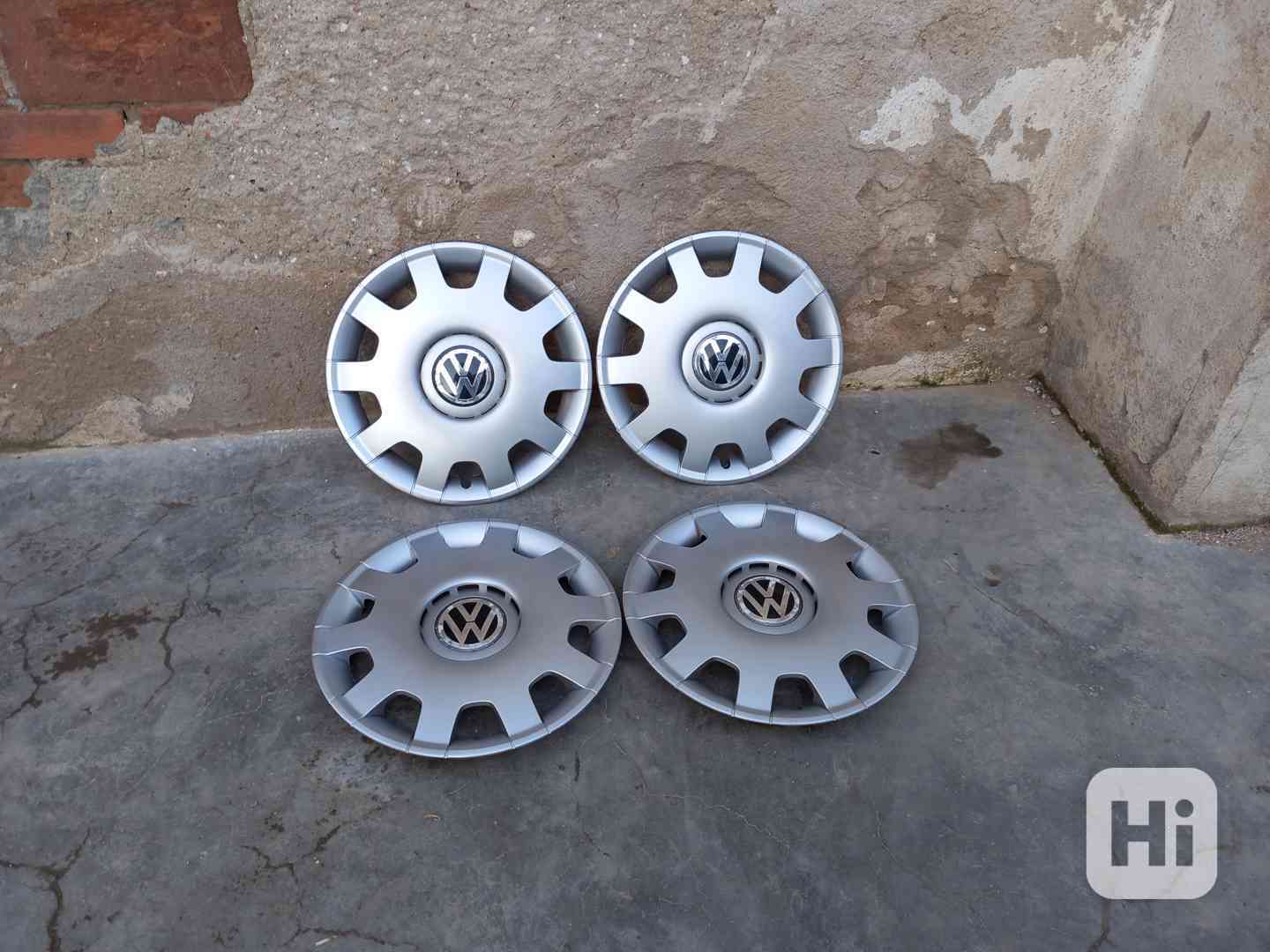 Poklice Vw, Sada 1J0 601 147L - foto 1