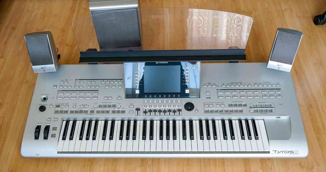 Yamaha Tyros 5 76 keys Keyboard synthesizer Stand - Speaker - foto 2