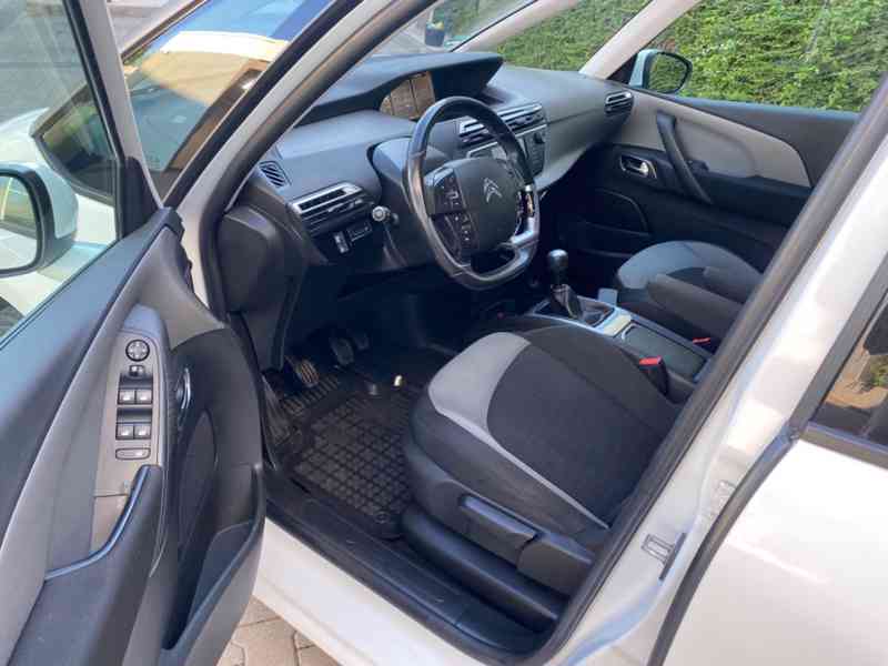 Citroën C4 Grand Picasso 1,6i benzín 115kw - foto 15