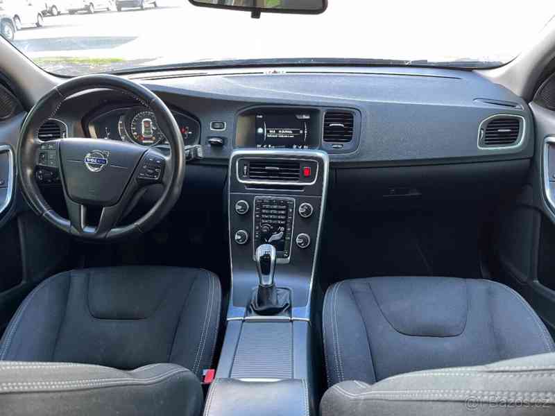 Volvo V60 D4 140kW, 2017 - foto 6