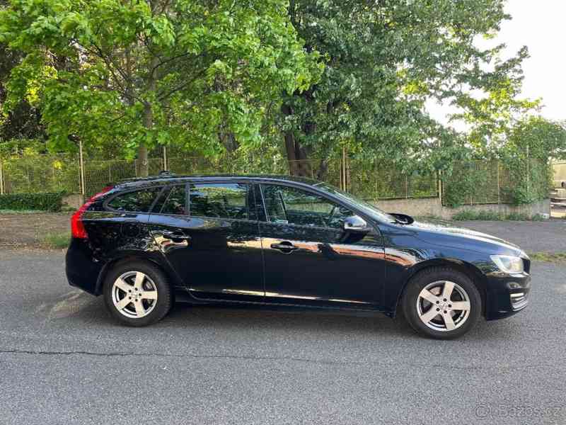 Volvo V60 D4 140kW, 2017 - foto 11