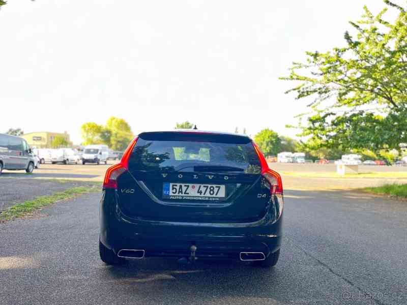 Volvo V60 D4 140kW, 2017 - foto 2