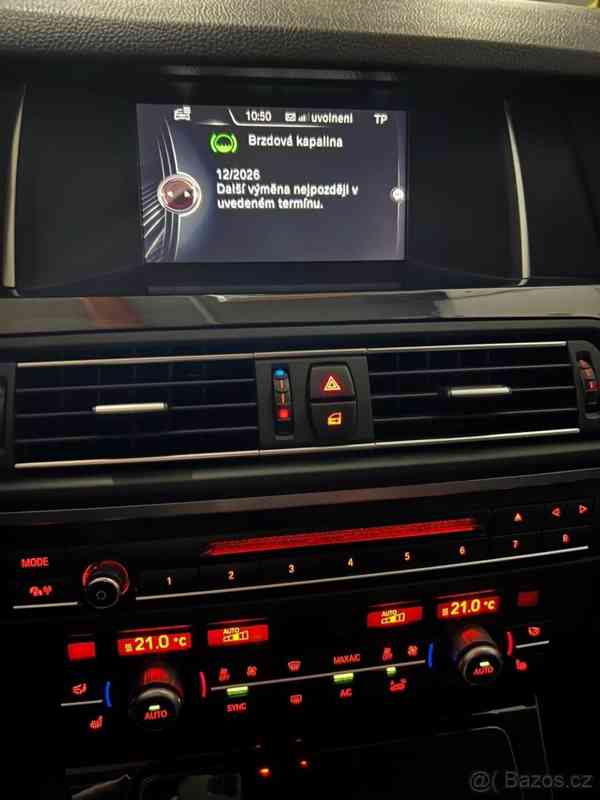 BMW Řada 5 2,0   520 d Touring - foto 19
