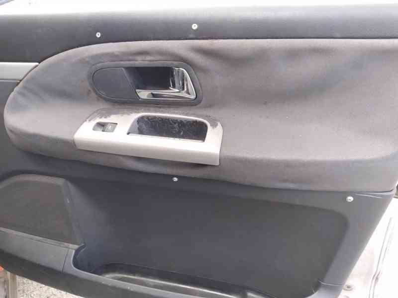 FORD GALAXY 1.9 TDI DPH,7 MÍST - foto 26