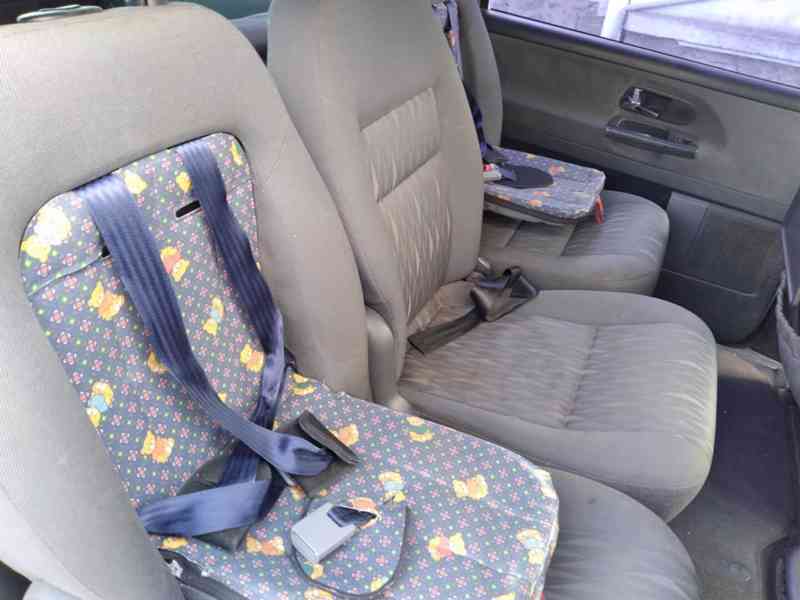 FORD GALAXY 1.9 TDI DPH,7 MÍST - foto 13
