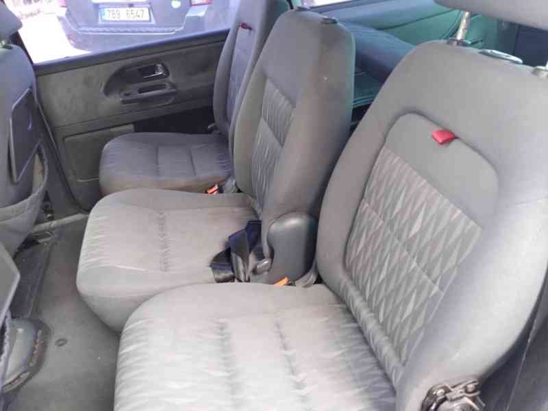 FORD GALAXY 1.9 TDI DPH,7 MÍST - foto 11
