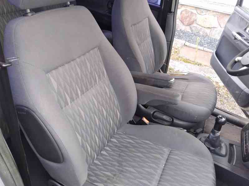 FORD GALAXY 1.9 TDI DPH,7 MÍST - foto 14