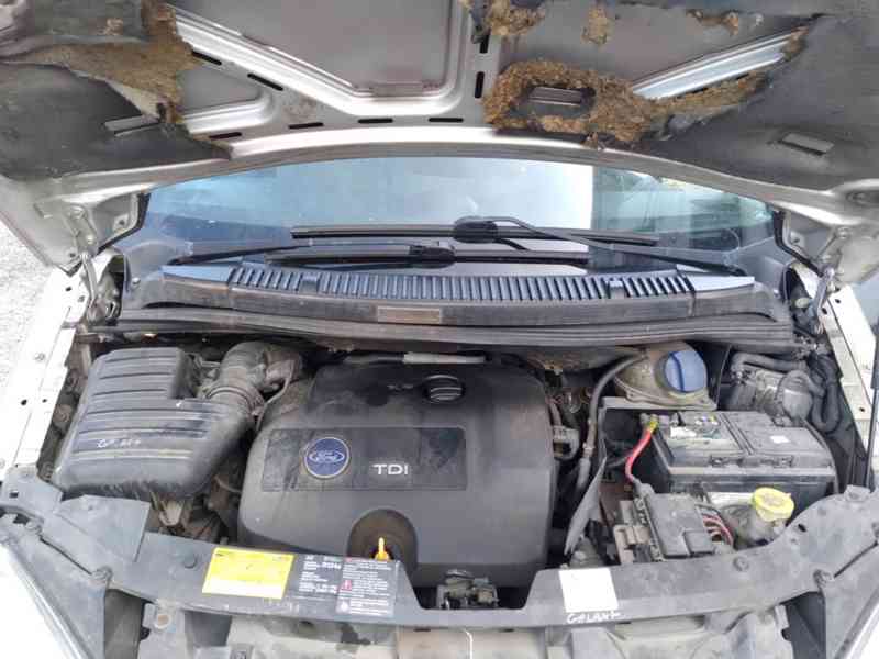 FORD GALAXY 1.9 TDI DPH,7 MÍST - foto 22