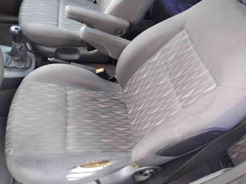 FORD GALAXY 1.9 TDI DPH,7 MÍST - foto 10