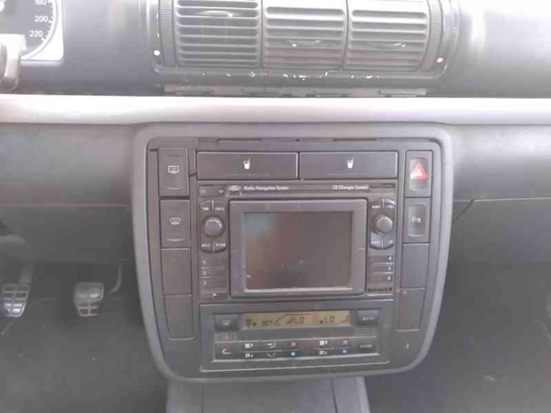 FORD GALAXY 1.9 TDI DPH,7 MÍST - foto 16
