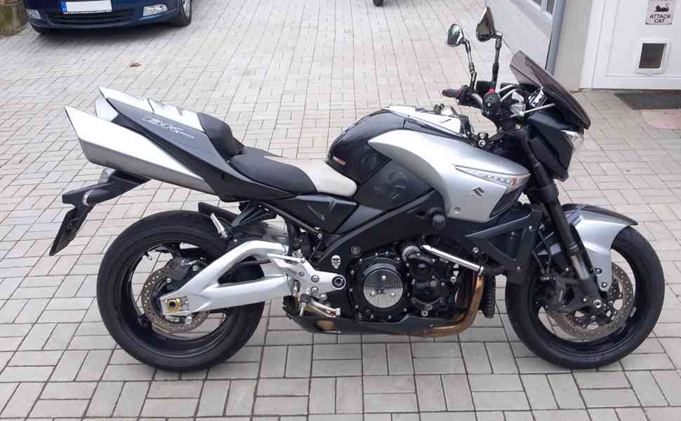 Prodám Suzuki GSX 1300 B-King, čerstvá STK - foto 2