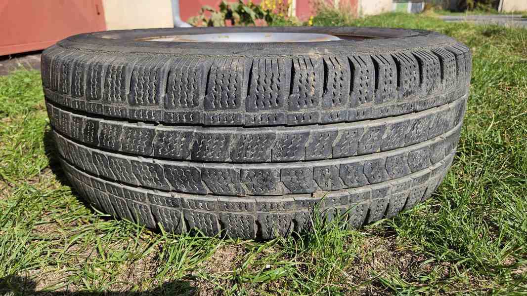 VW Transporter rezerva 215/65 R16C disk 6,5Jx16 5x120 ET51 - foto 2