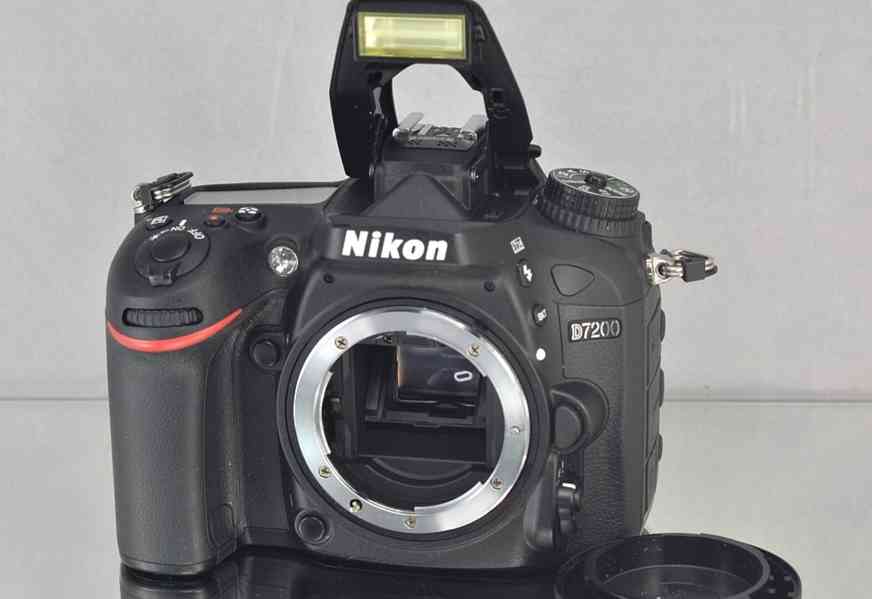 Nikon D7200 CMOS*Full HD Video*WIFI/NFC*15800 Exp. - foto 4