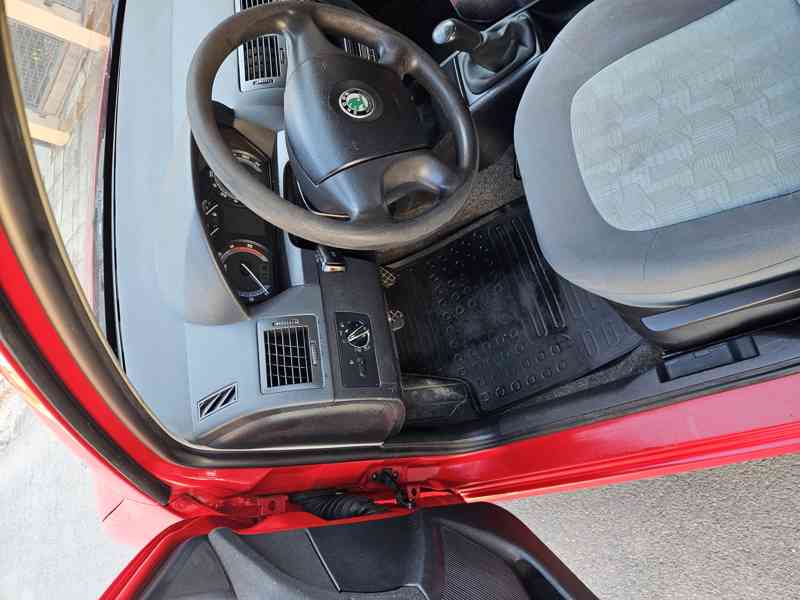 Škoda Fabia 1.4 16V 55kw r.v.2007 - foto 9