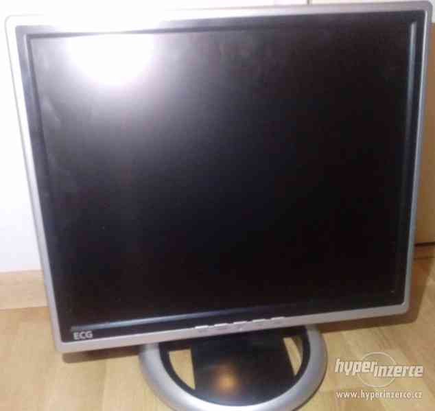 2x LCD monitor +HDD pro PC -100 % funkční!!! - foto 3