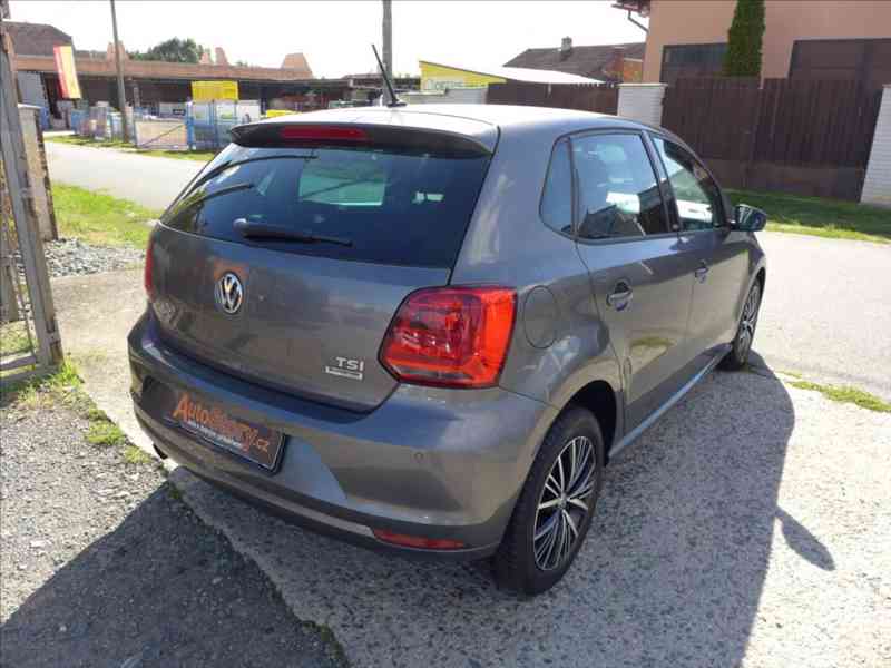 Volkswagen Polo 1,2 TSI HIGHLINE, 2X ALU KOLA - foto 3