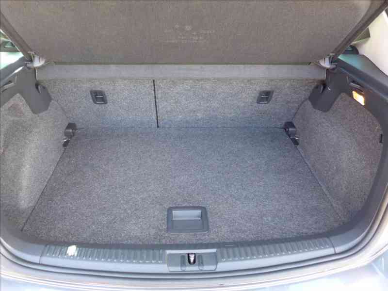 Volkswagen Polo 1,2 TSI HIGHLINE, 2X ALU KOLA - foto 8
