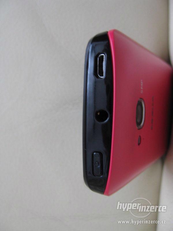 Nokia LUMIA 710 - plně funkční dotykový telefon + dárek - foto 10