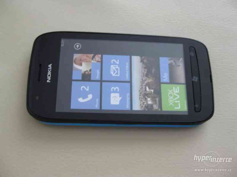 Nokia LUMIA 710 - plně funkční dotykový telefon + dárek - foto 15