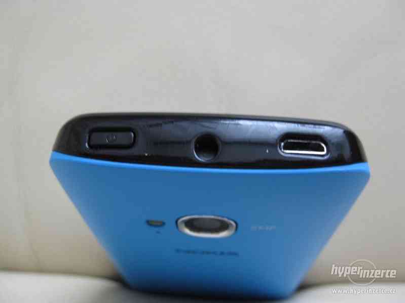 Nokia LUMIA 710 - plně funkční dotykový telefon + dárek - foto 18