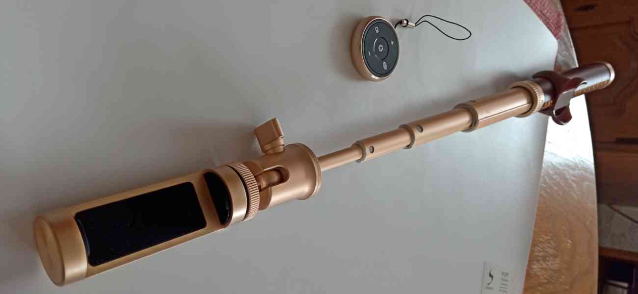 Nová luxusní selfie tyč MOMAX s dálkovým ovládáním Bluetooth - foto 2