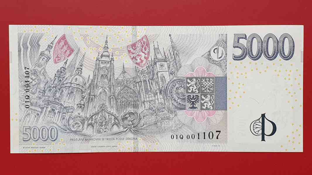 Bankovka 5000 Kč vzor 2023 s přítiskem ČNB 2026, série Q - foto 2