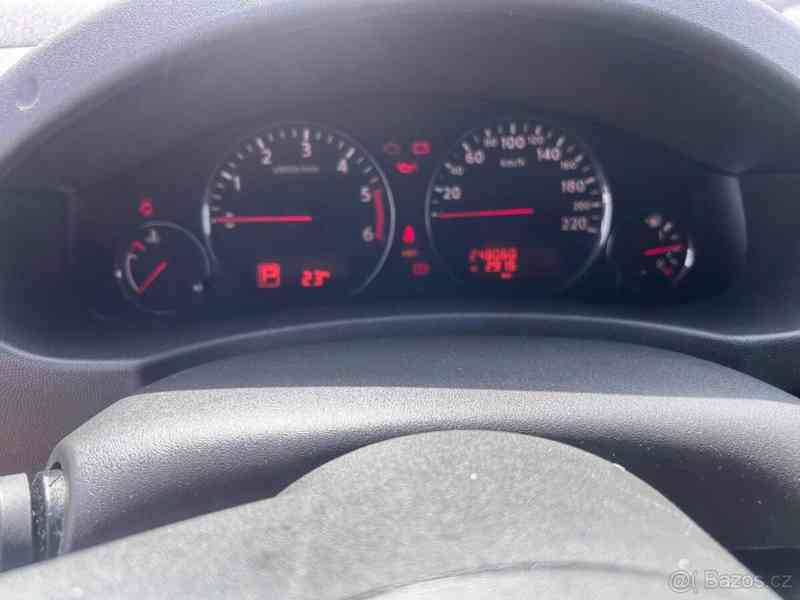 Nissan Navara 3,0   DCI - foto 2