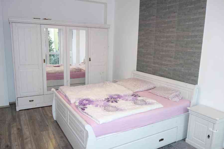 Pronájem bytu 3+kk 92m2 + sklep, Praha 6 Střešovice  - foto 3