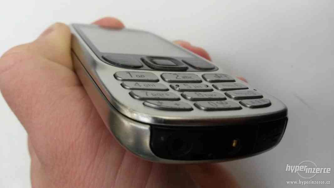 Nokia 6303i stříbrno-černá (V18020087) - foto 2