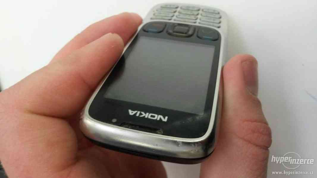 Nokia 6303i stříbrno-černá (V18020087) - foto 3