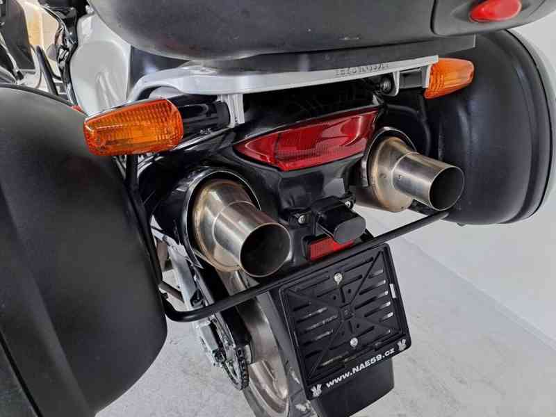 Honda XL 1000V Varadero - foto 12