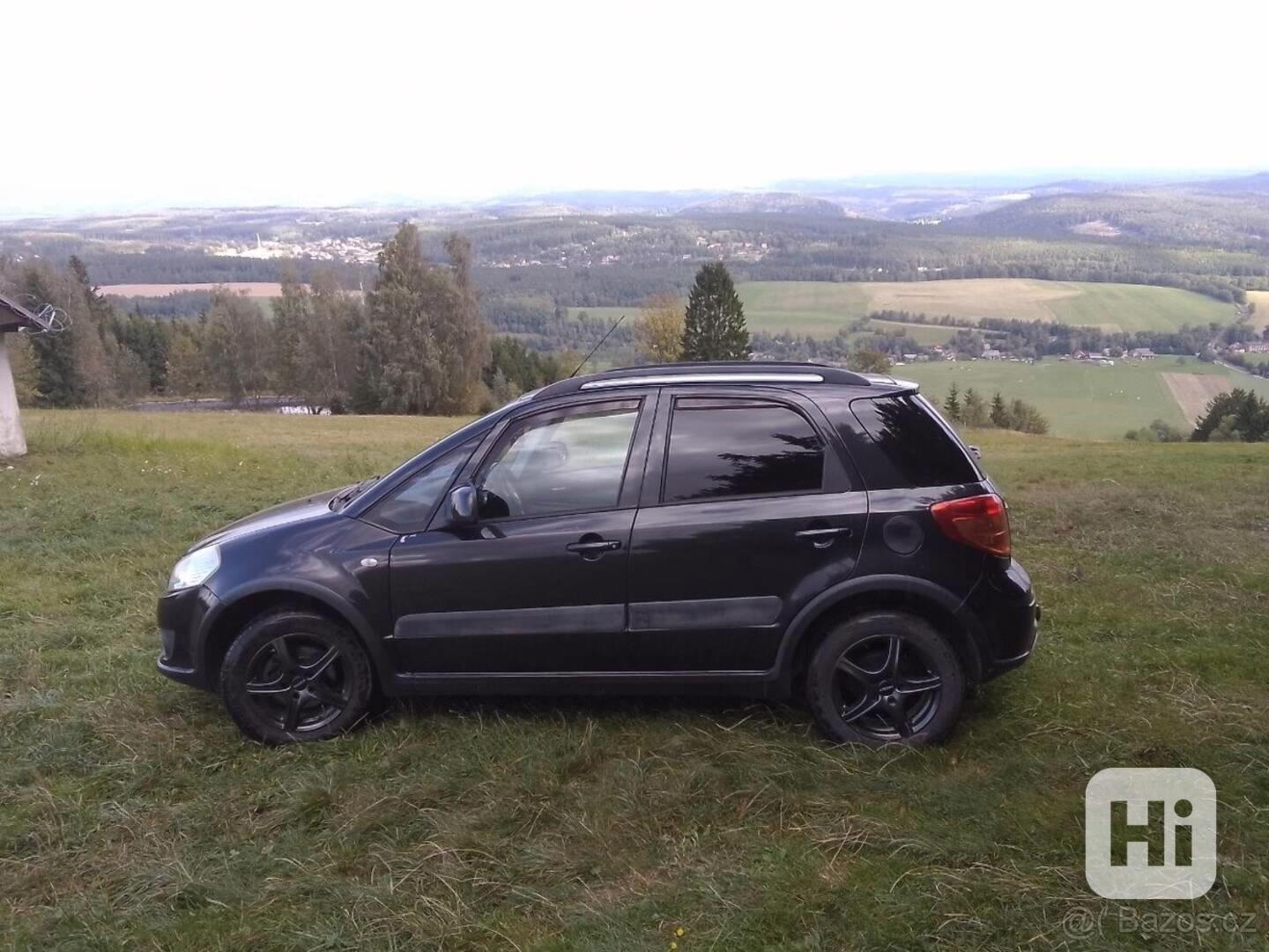 Suzuki SX4 1,6   4WD - foto 1