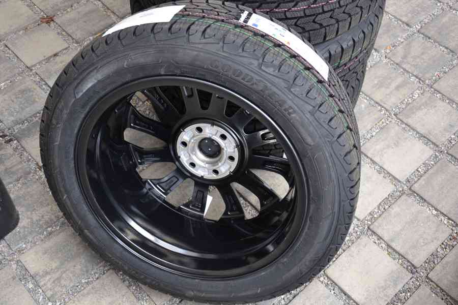 NOVÁ zimní Alu Ford Transit/Custom, VW T7 235/50/19 - foto 17