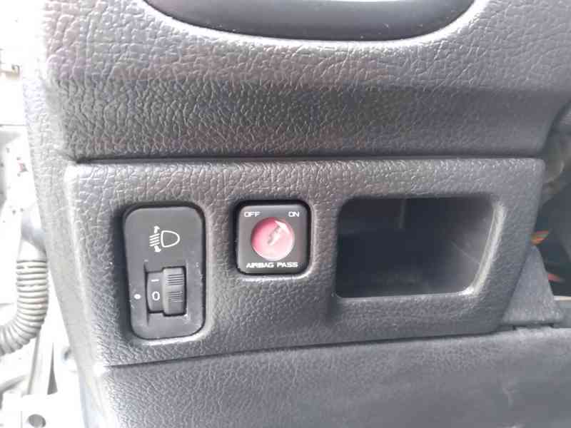 PEUGEOT 206 1.4 HDI - foto 16