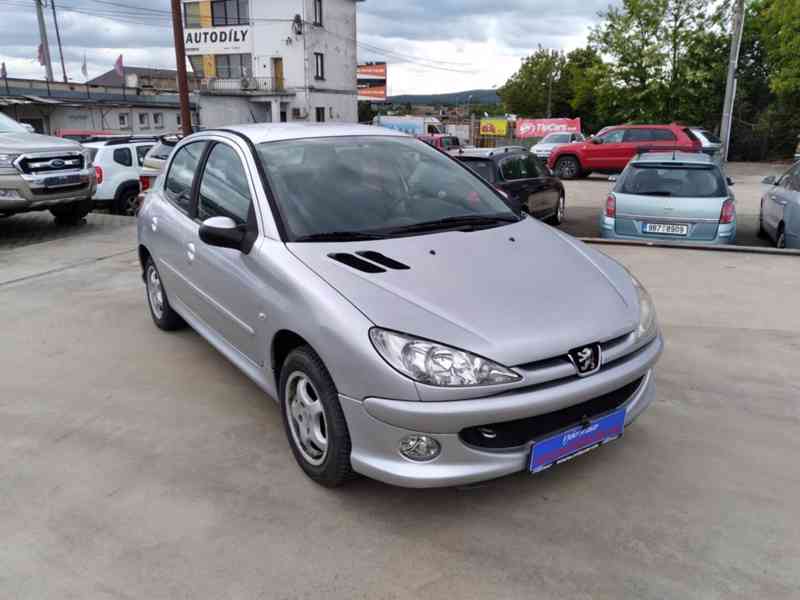PEUGEOT 206 1.4 HDI - foto 1